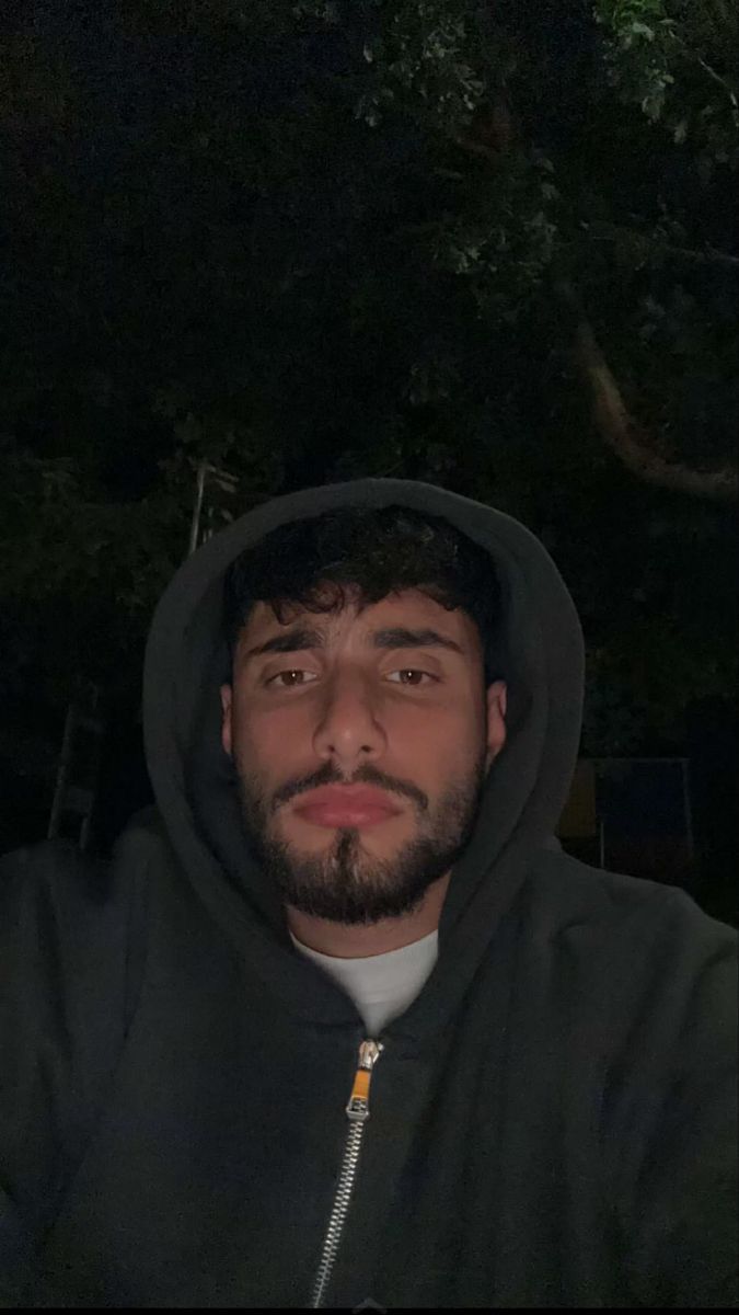 Ali C.